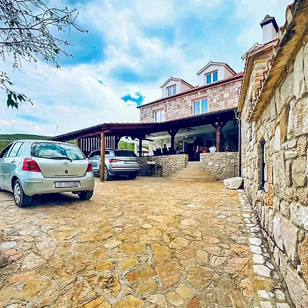 2 Bedroom - Loft Srijane