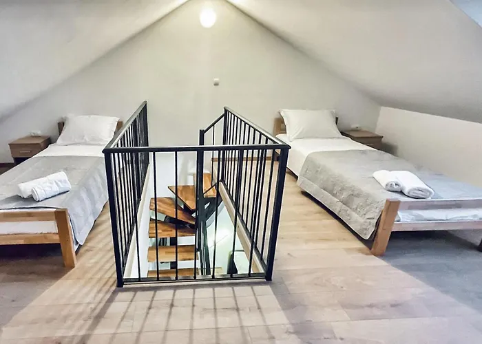 2 Bedroom - Loft Srijane