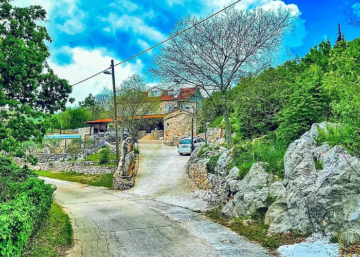 2 Bedroom - Loft Srijane